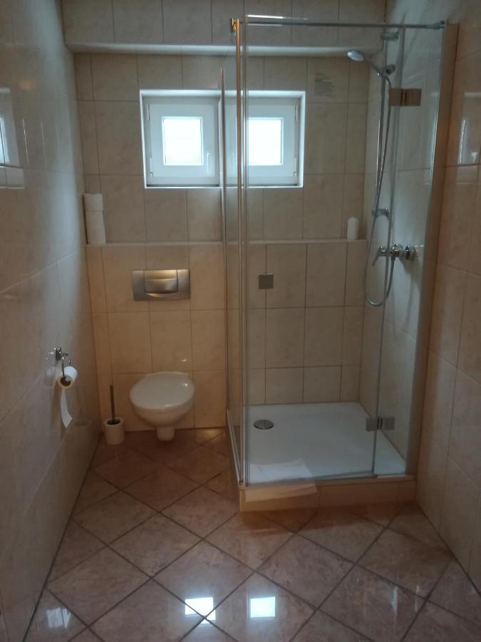 Gladenbach Apartment Froschkoenig מראה חיצוני תמונה